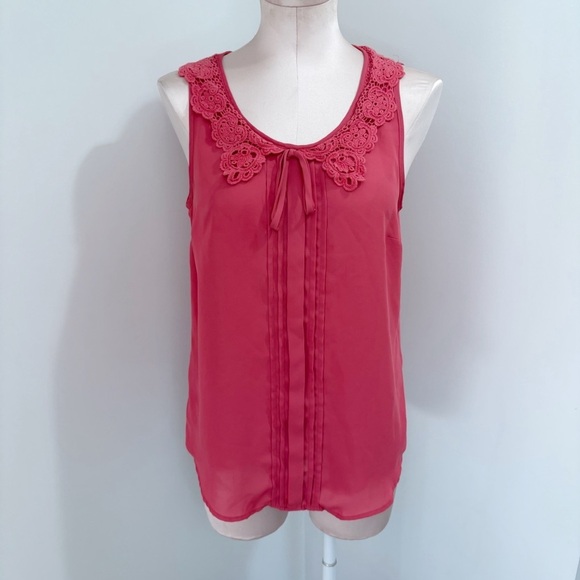 🌷SALE LC Lauren Conrad Peter Pan Collar Sleeveless Top Size Small Coral Pink - Picture 1 of 13